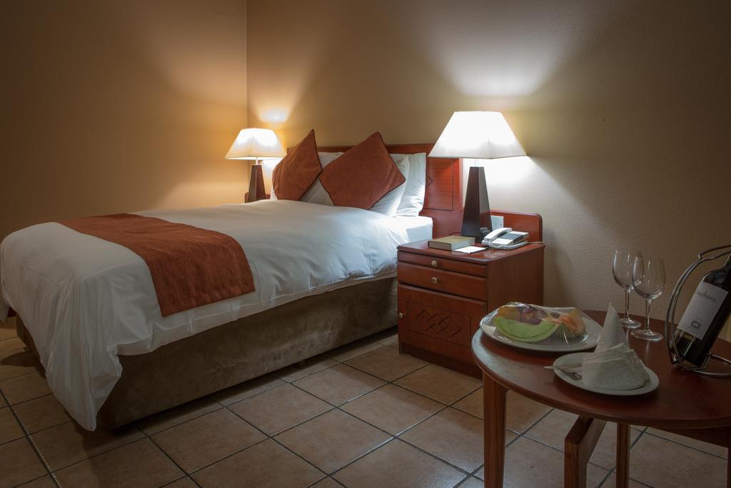 M'Kango Golfview Hotel Lusaka Rum bild